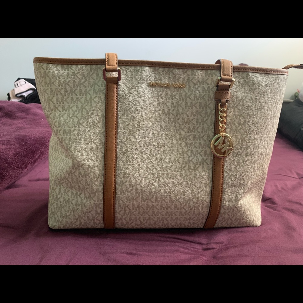 Michael Kors Bag (large)